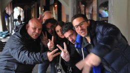 Caccia al Tesoro con iPad per team building interattivi 2.0 city game The italian job codecrackers winners