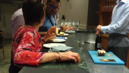 Caccia al Tesoro con iPad per team building interattivi 2.0 city game mangia prega ama Como Caccia al Tesoro con iPad per team building interattivi 2.0 city game mangia prega ama Como