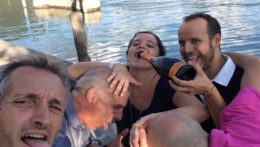 Caccia al Tesoro con iPad per team building interattivi 2.0 wine taste conquering Sarnico Caccia al Tesoro con iPad per team building interattivi 2.0 wine taste conquering Sarnico